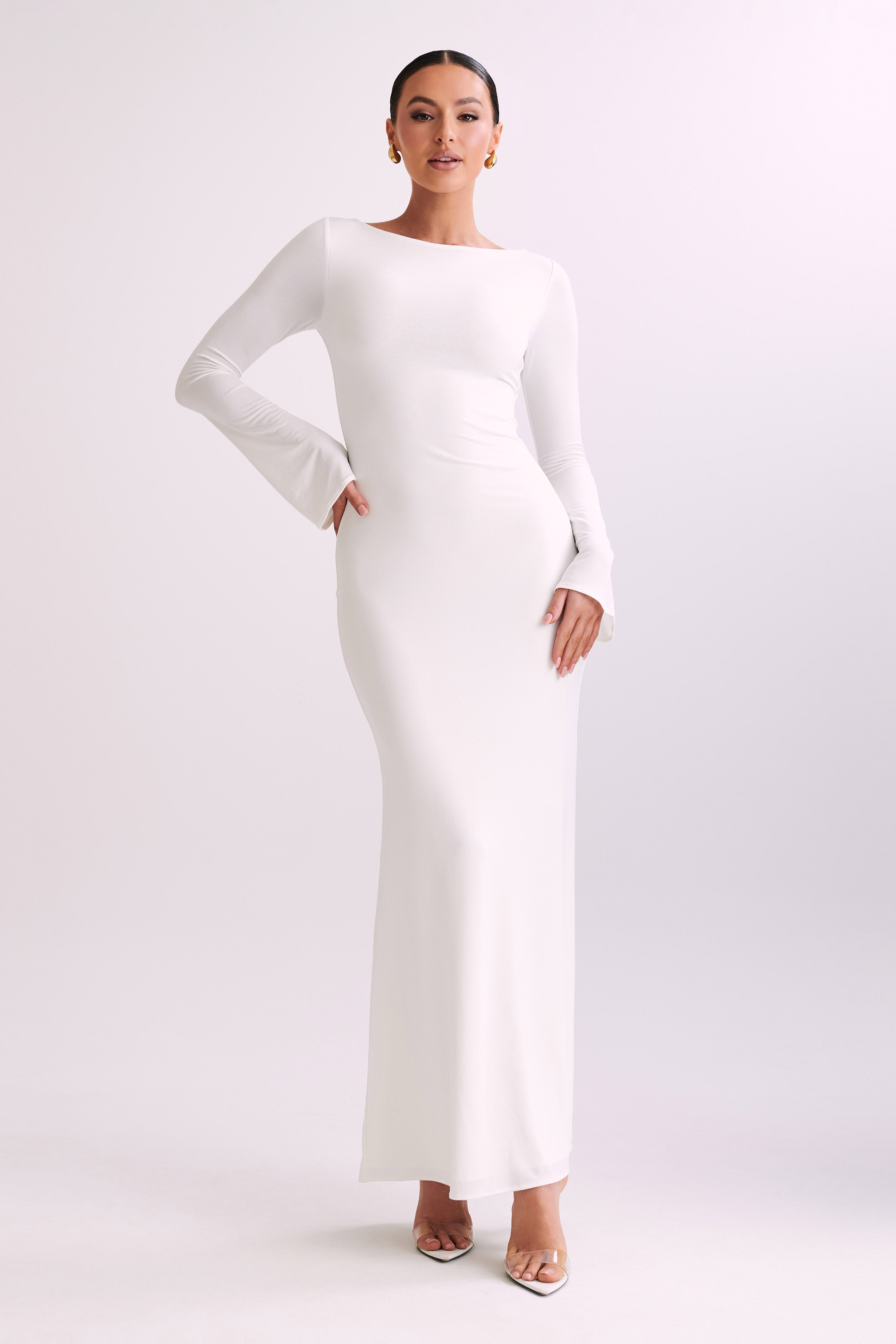 Amara Grace Gown – Ivory Elegance