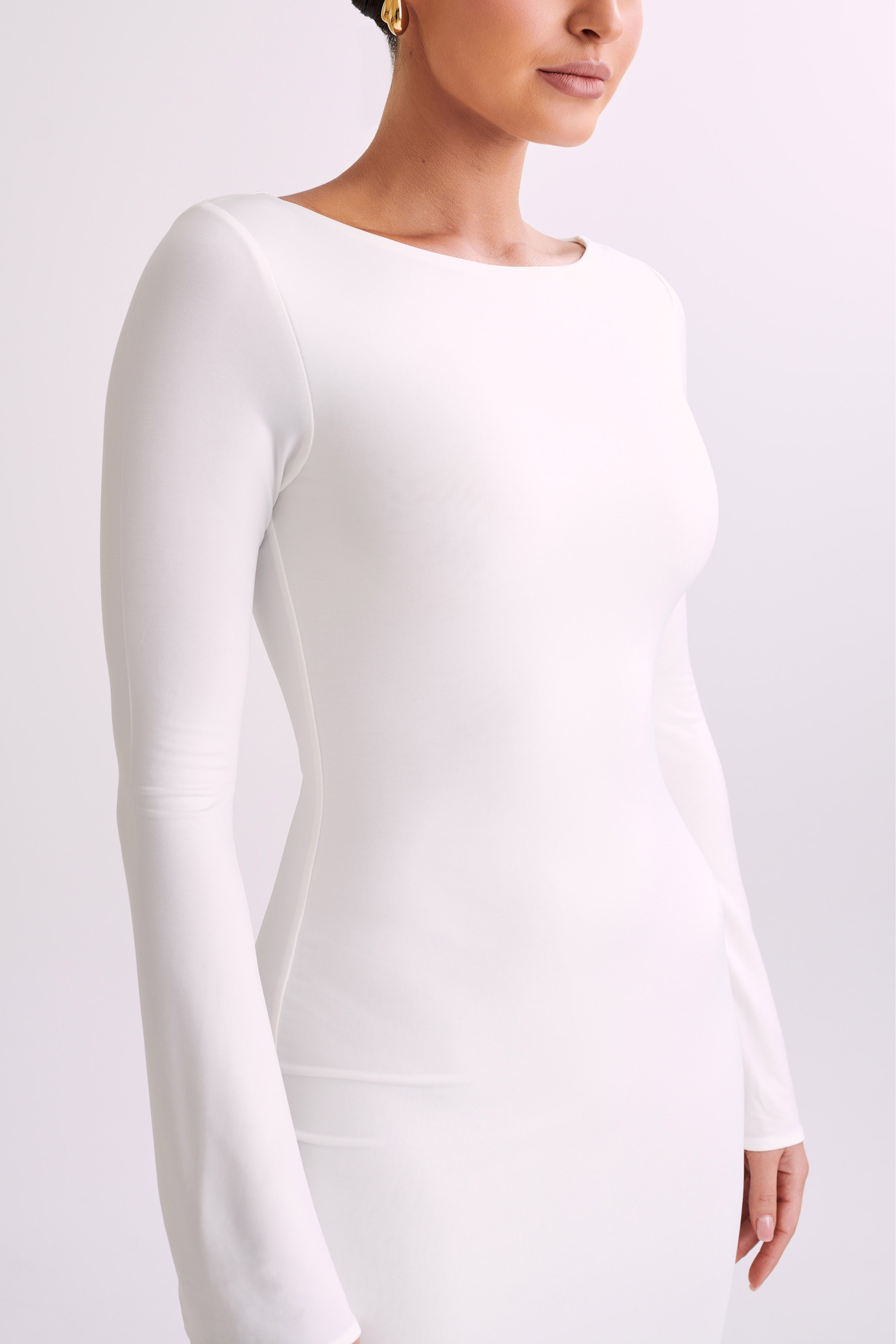 Amara Grace Gown – Ivory Elegance