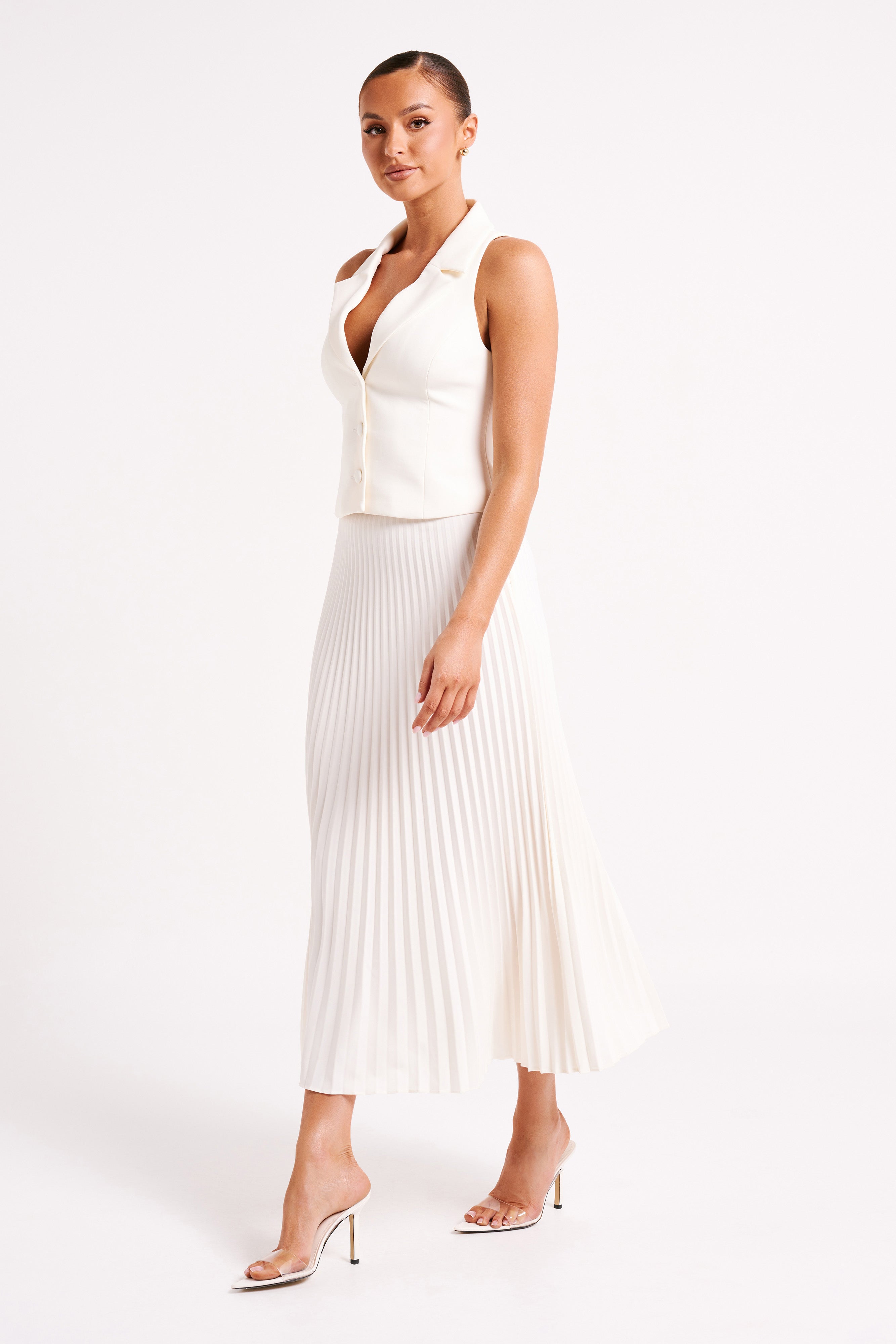 Twyla Pleated Skirt – Sculpted Flow