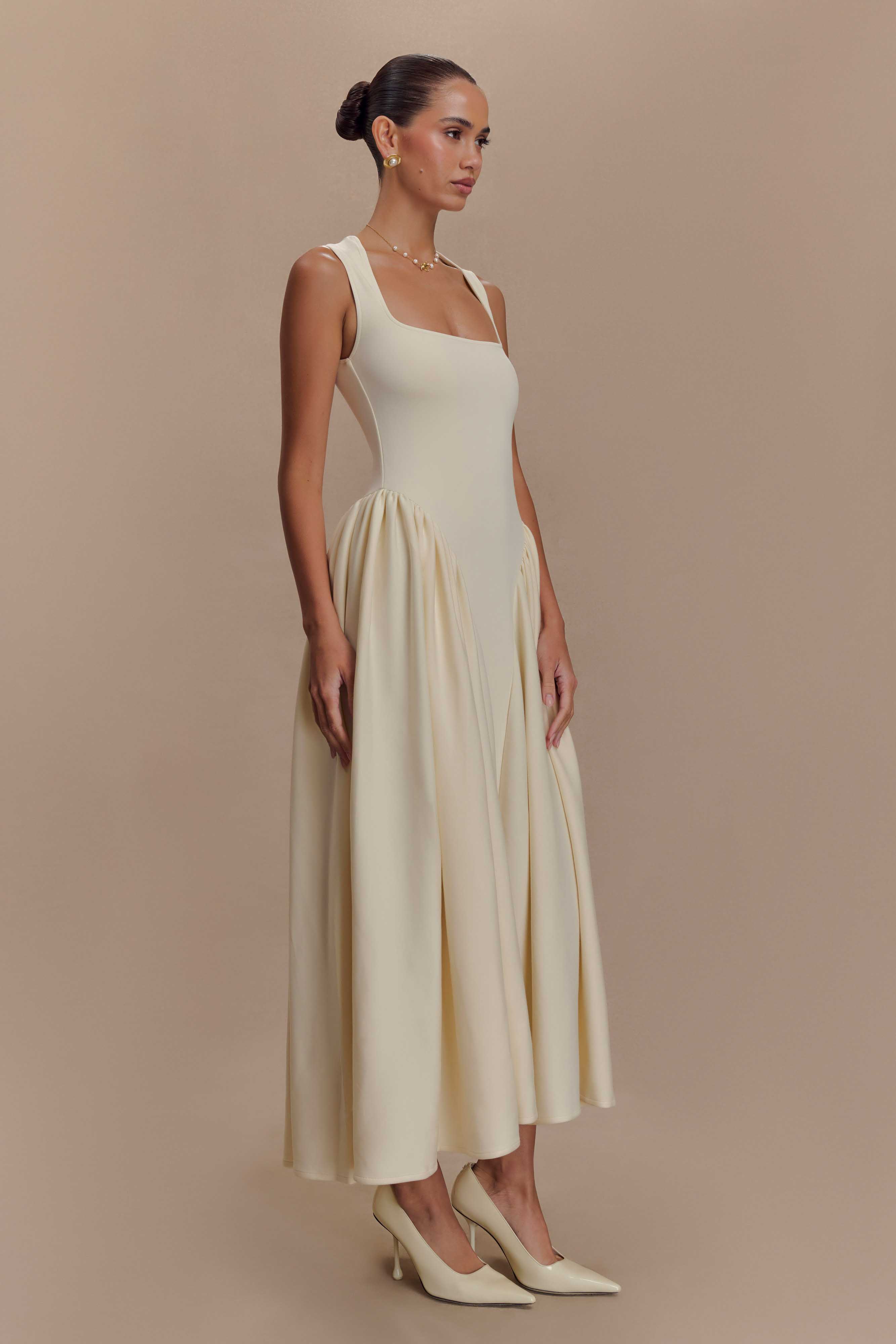 SABRINA MIDI DRESS – TIMELESS POISE