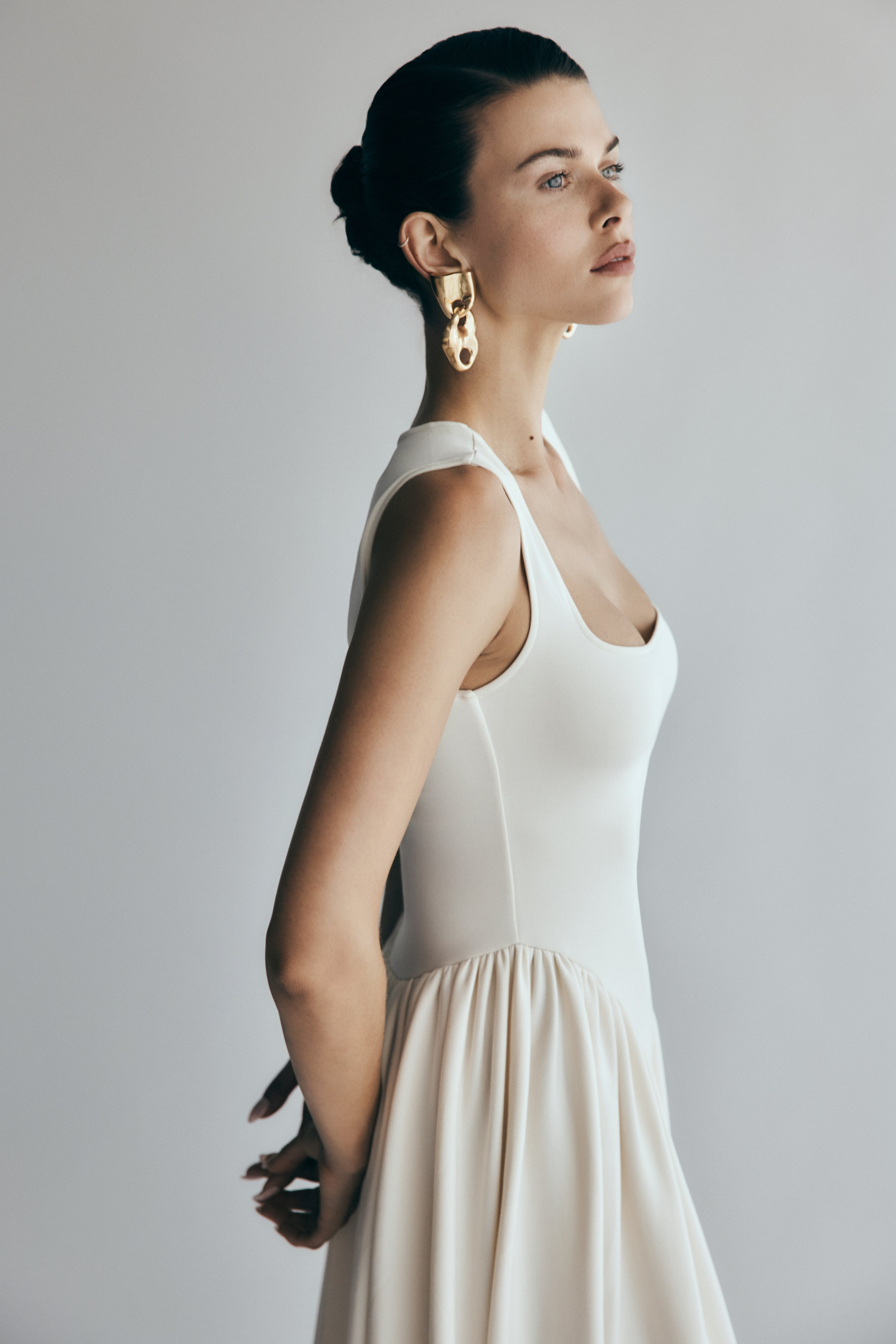 SABRINA MIDI DRESS – TIMELESS POISE