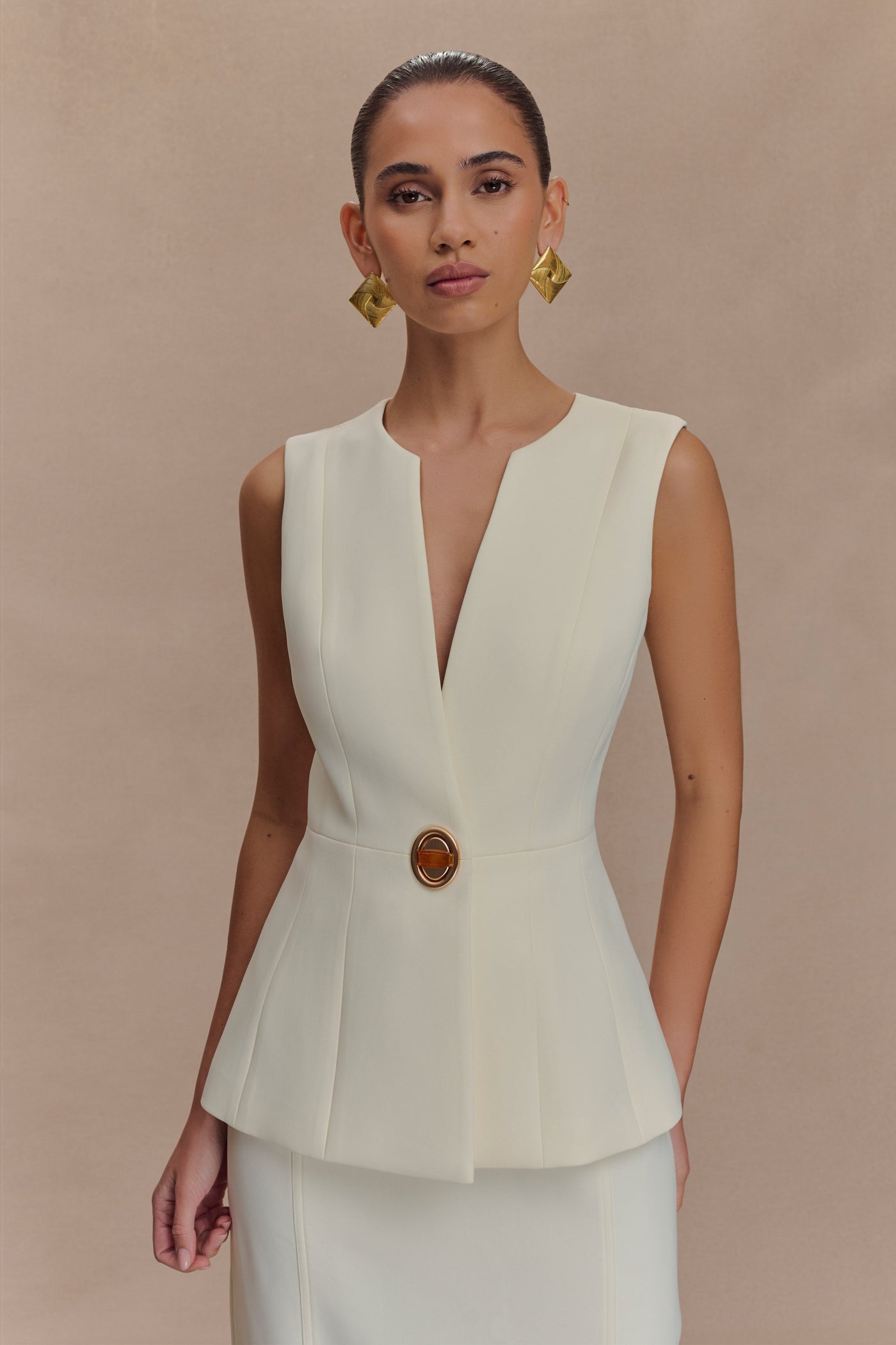 Angelie Suit Vest – Ivory Precision