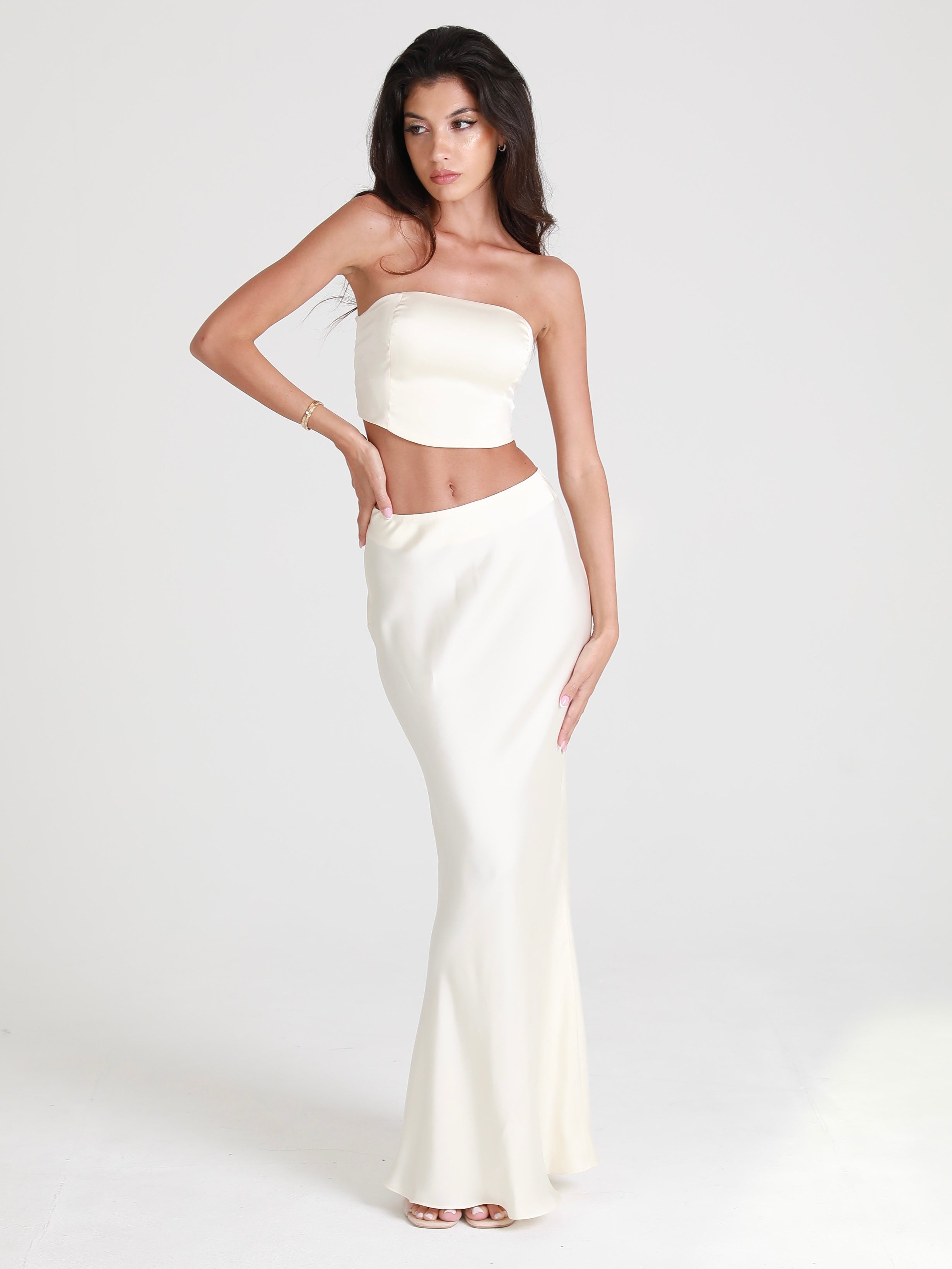 Soraya Silky Set – Sculpted Glow