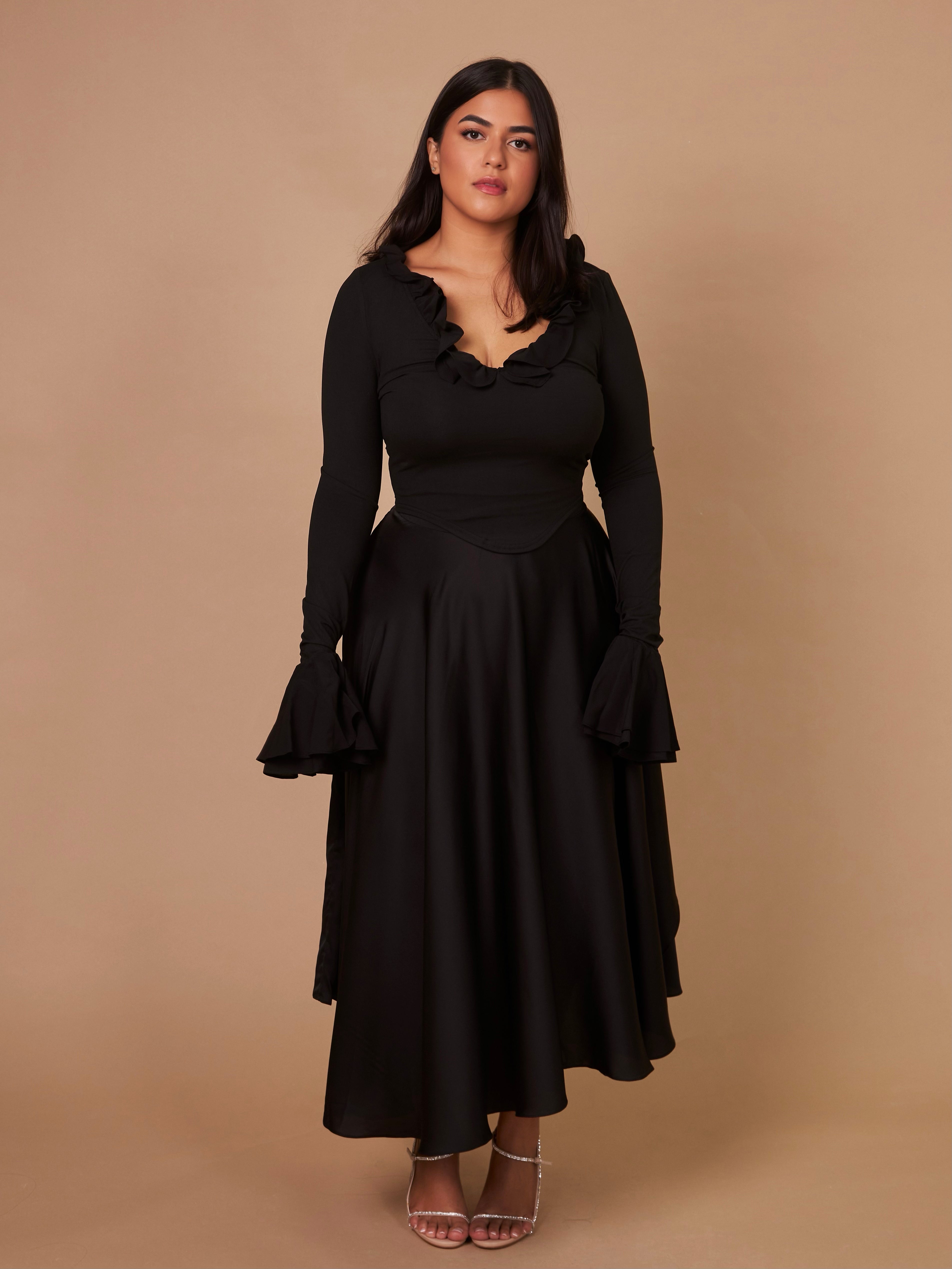 Soraya Ruffle Top – Feminine Flow