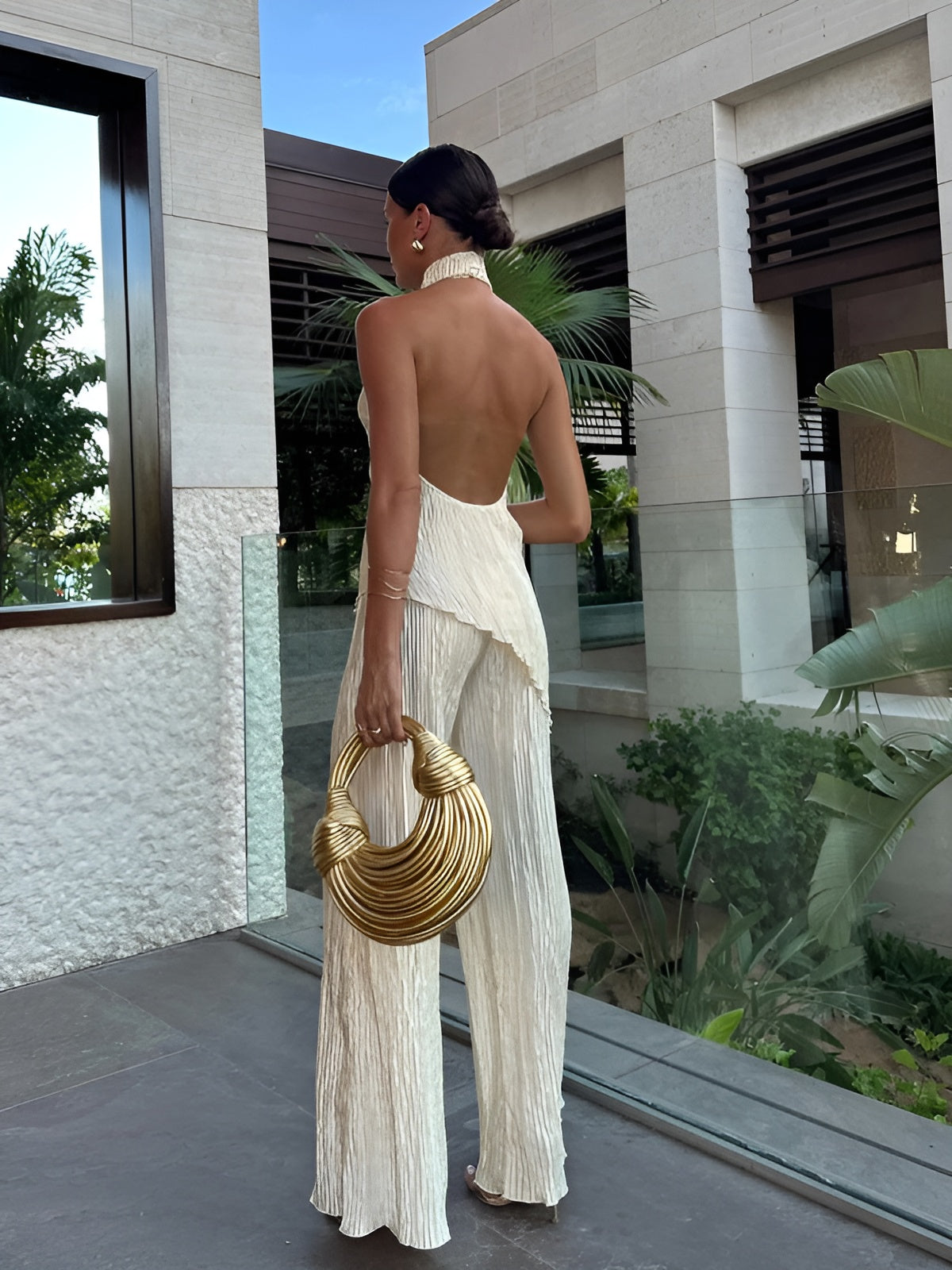 AVANI HALTER SET – SUN-KISSED GRACE
