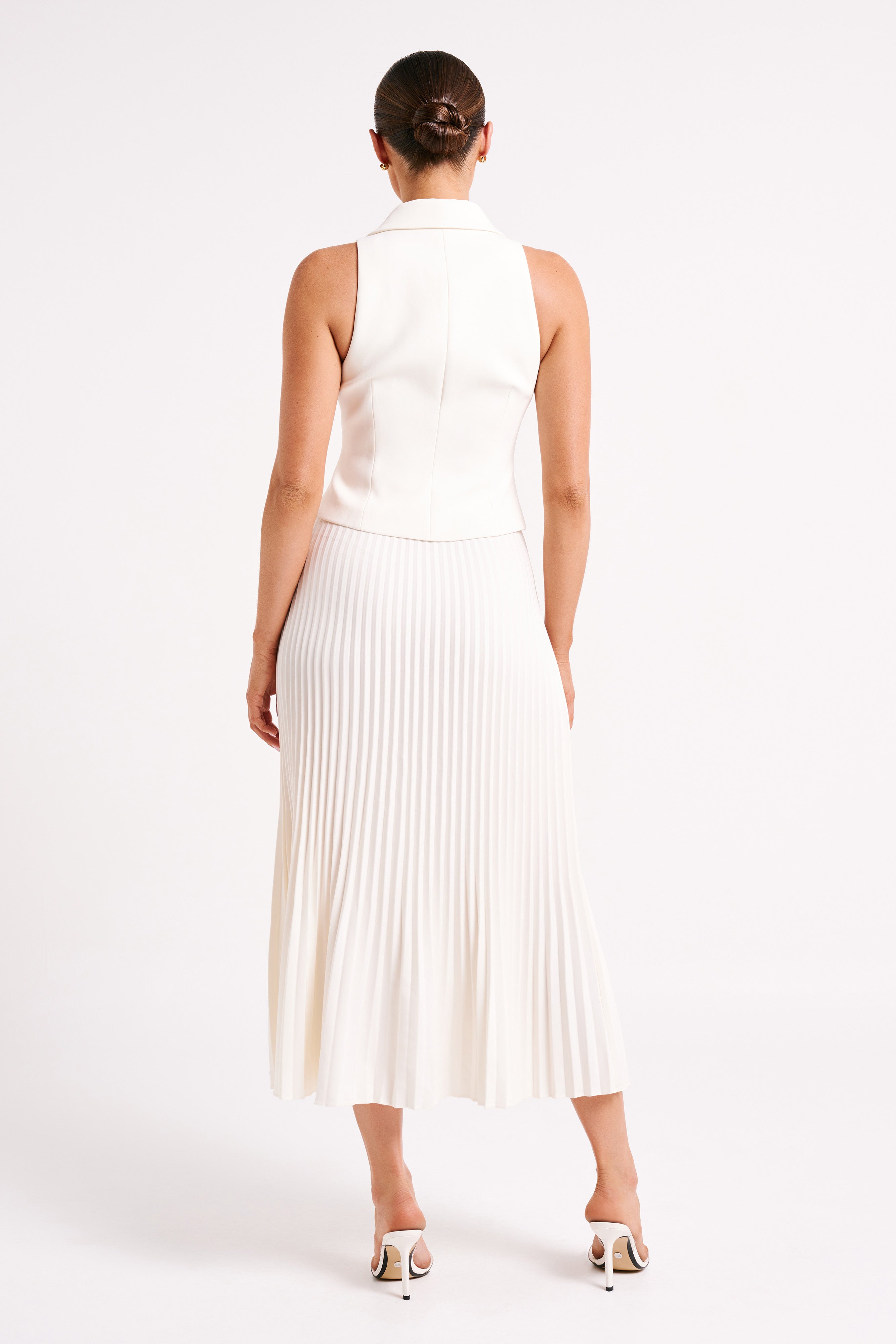 Twyla Pleated Skirt – Sculpted Flow