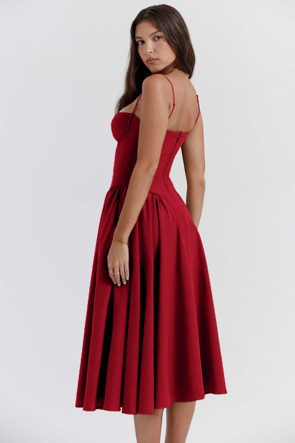SINDRA DRESS – CLASSIC ELEGANCE