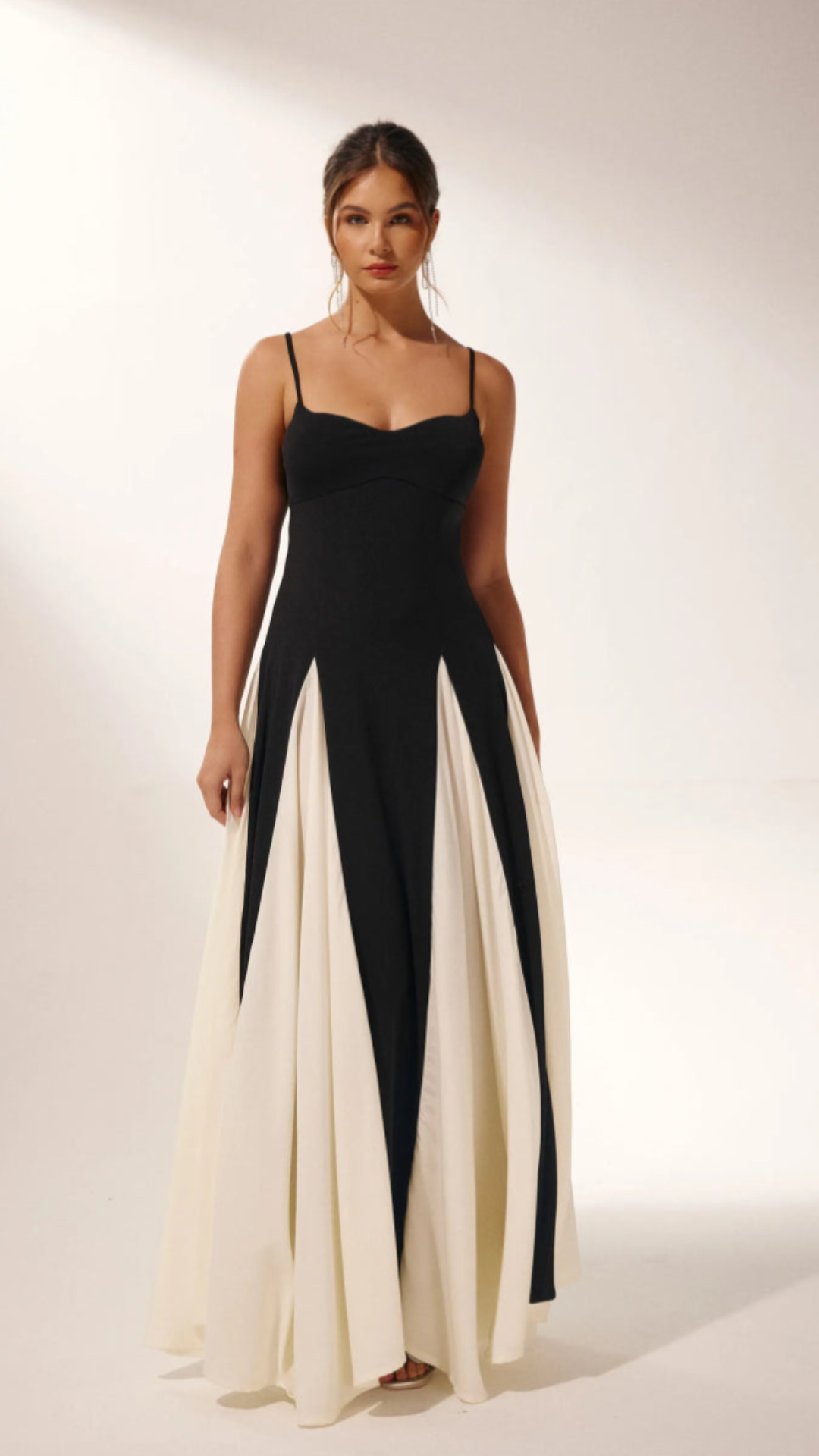 ADELINE SLIP DRESS – EFFORTLESS GLAMOUR