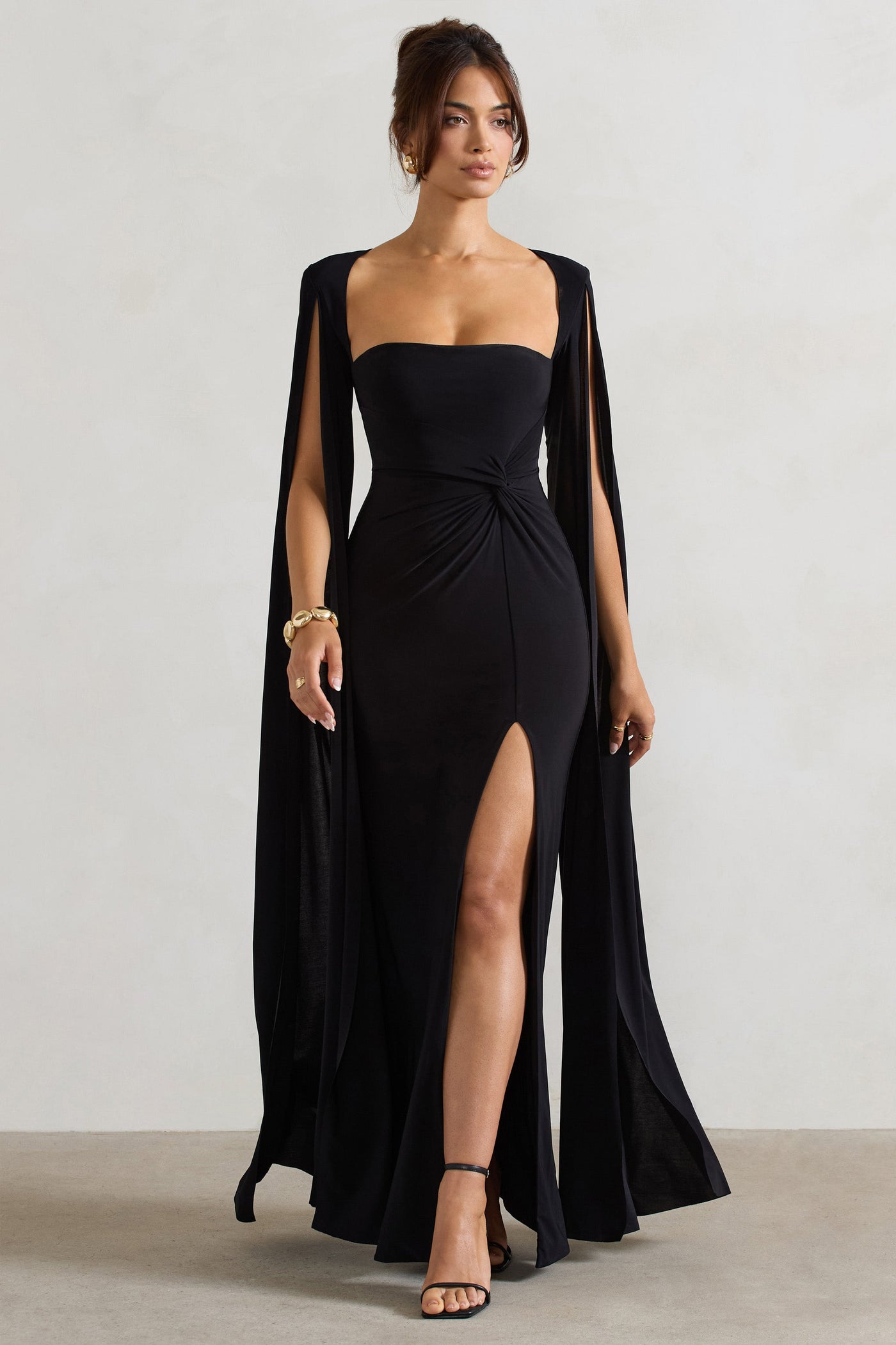 CLARETTA BLACK SET – SCULPTED GLAMOUR