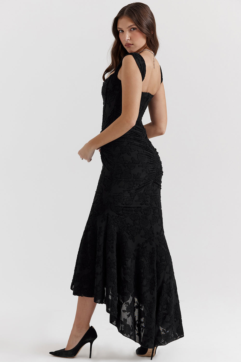 AMARA MIDI DRESS – LUXE FEMININITY