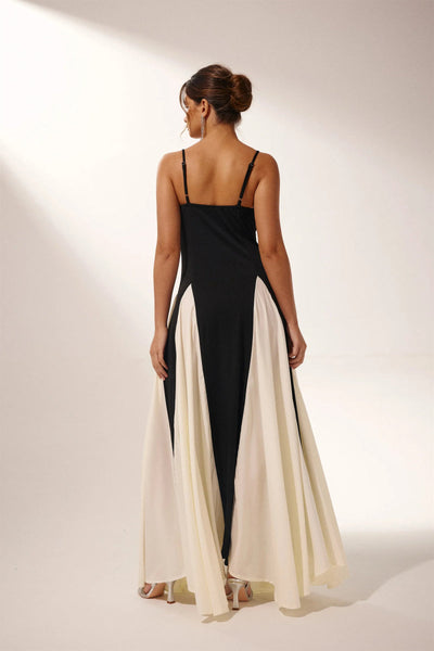 ADELINE SLIP DRESS – EFFORTLESS GLAMOUR