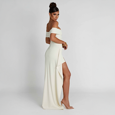 LIVA CONTRAST DRESS – STRIKING ELEGANCE